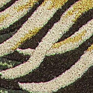 HomeRoots 5' Hand-Tufted Wool Area Rug with Botanical Leaves Design in Espresso, Beige, and Green Tones 3' X 5' 352446
