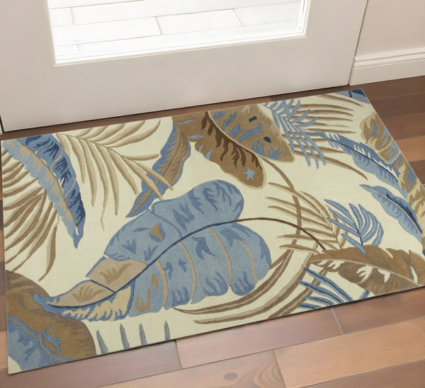 HomeRoots 5' Tropical Botanical Wool Area Rug in Ivory, Blue & Brown - Hand-Tufted Coastal Charm for Any Room 3' X 5' 352449