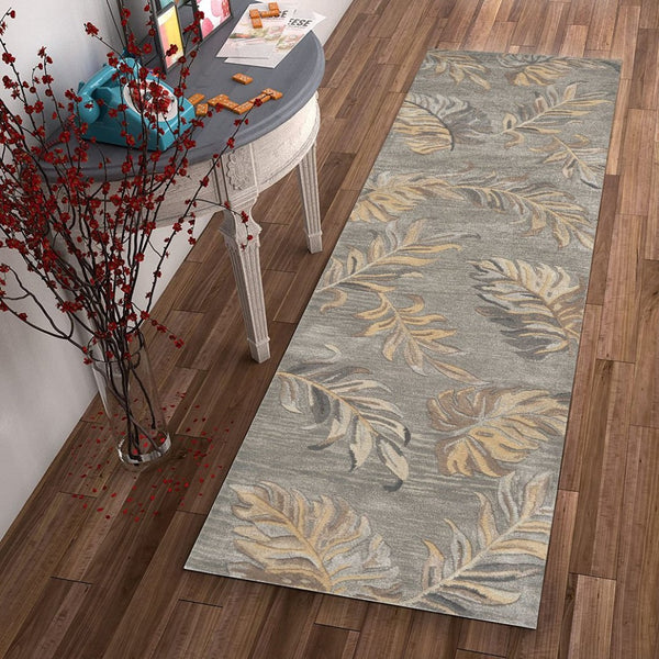 HomeRoots 5' Elegant Gray and Taupe Hand-Tufted Wool Area Rug with Botanical Leaves for Cozy Living Spaces 8' Runner 352487