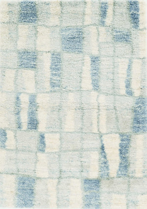 HomeRoots 5' Ivory and Blue Abstract Area Rug - Contemporary Artistry, Durable Performance for Any Space 5" x 8" 352490