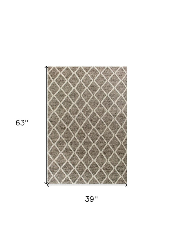 HomeRoots 5' Hand-Woven Wool Area Rug in Dark Gray and Ivory Diamond Design for Timeless Home Style 3' X 5' 352538