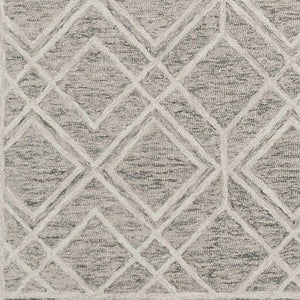 HomeRoots 8' Luxurious Sand Beige & Ivory Hand-Tufted Wool Area Rug for Modern Living Room Elegance 5' X 7' 352549