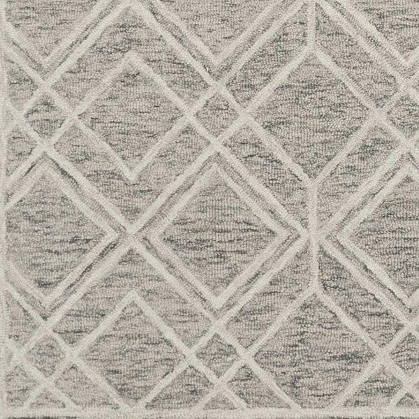 HomeRoots 8' Luxurious Sand Beige & Ivory Hand-Tufted Wool Area Rug for Modern Living Room Elegance 5' X 7' 352549