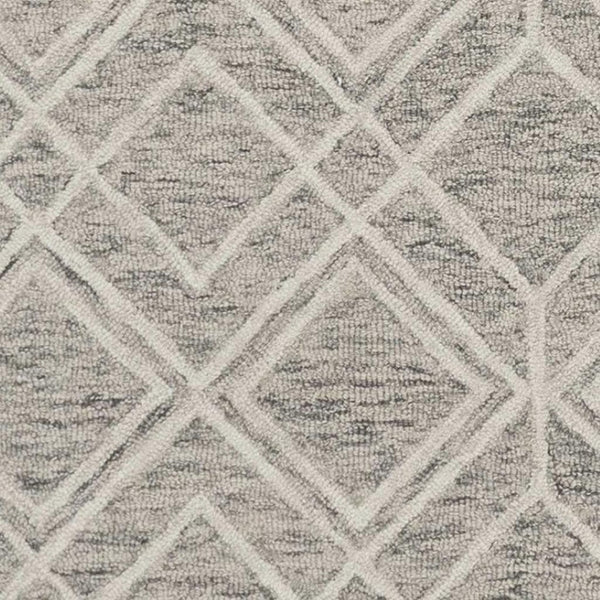 HomeRoots 8' Luxurious Sand Beige & Ivory Hand-Tufted Wool Area Rug for Modern Living Room Elegance 5' X 7' 352549
