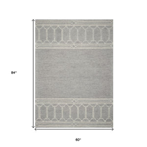 Homeroots 5' X 7' Grey Geometric Pattern Wool Indoor Area Rug  Wool 352551