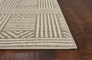 Homeroots 7' X 9' Beige And Ivory Geometric Indoor Outdoor Area Rug  Polypropylene 352602