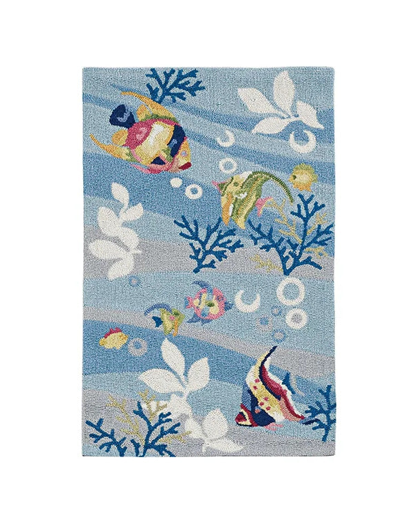 Homeroots 5' X 8' Blue Hand Hooked Marine Life Indoor Area Rug  Polyester 352606