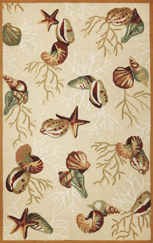 Homeroots 5' X 7' Beige Corals And Shells Indoor Area Rug  Polyester 352609
