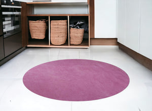 Homeroots 6' Round  Polyester Hot Pink Area Rug  Polyester 352639