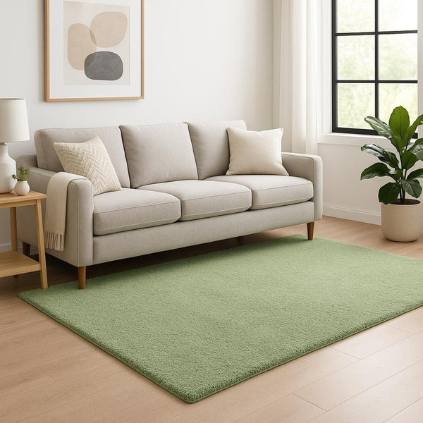 HomeRoots 8' Green Round Hand-Woven Area Rug - Artisan Crafted, Versatile Design for Living Spaces & Dining Rooms 5' X 7' 352641