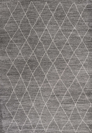 Homeroots 5' X 8' Grey Geometric Diamond Indoor Area Rug  Polypropylene 352696