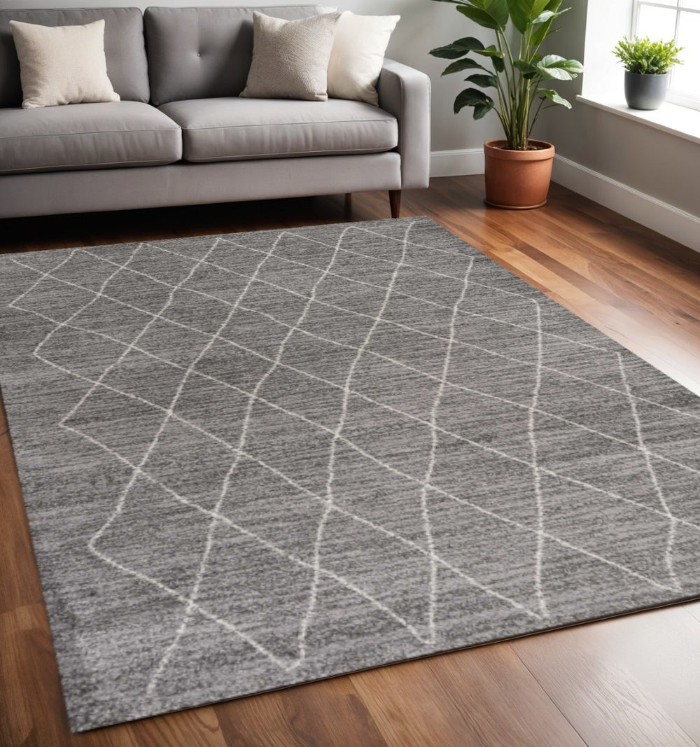HomeRoots 5' Gray and Ivory Geometric Area Rug – Modern Elegance, Stain-Resistant, Durable for Busy Homes 5' X 8' 352696