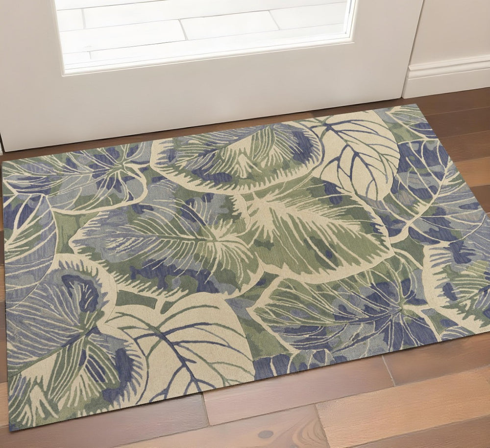 HomeRoots 5' Tropical Botanical Wool Area Rug in Blue Green Beige – Hand-Tufted, Stylish Comfort for Your Home 3' X 5' 352731