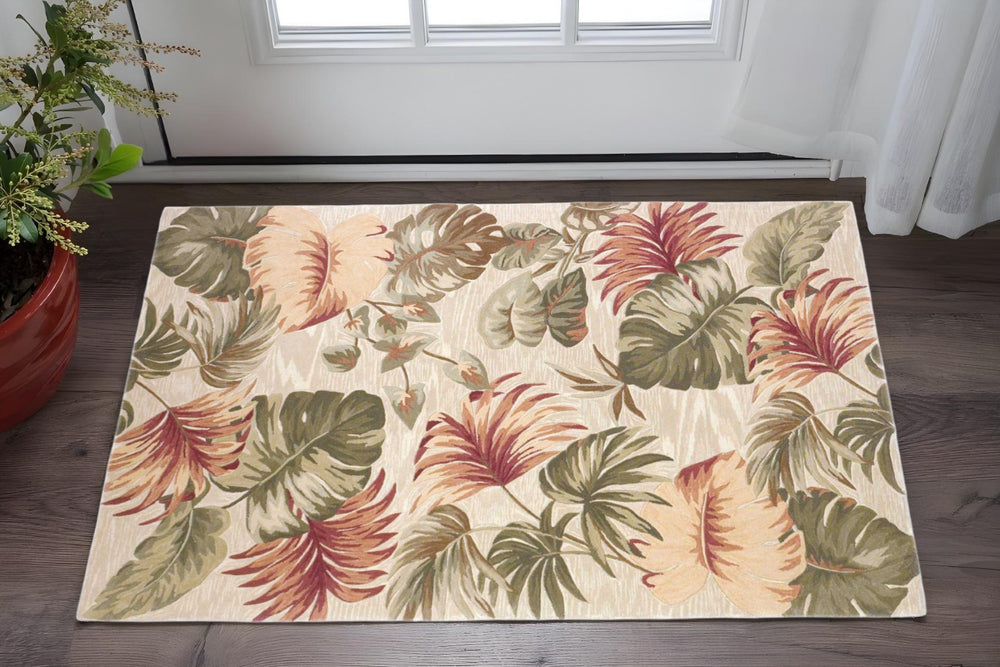 HomeRoots 5' Wool Botanical Leaves Hand-Tufted Area Rug in Beige, Green & Pink - Artisanal Charm for Your Home 3' X 5' 352739
