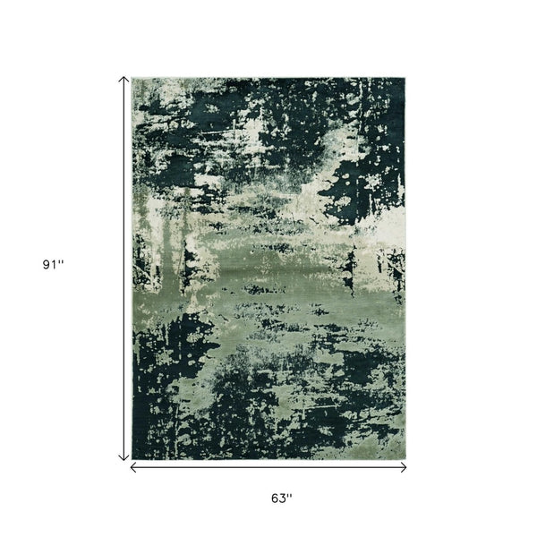 HomeRoots 5' Silver and Charcoal Abstract Area Rug - Modern Design, Soft Polyester, Stain Resistant, Durable 5" x 8" 352747
