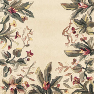 Homeroots 8' Ivory Wool Tropical Floral Hand Tufted Runner Rug  Wool 352765