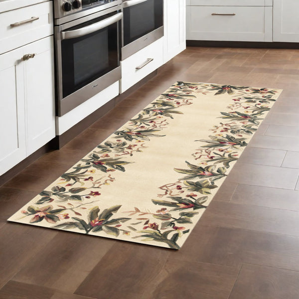 Homeroots 8' Ivory Wool Tropical Floral Hand Tufted Runner Rug  Wool 352765