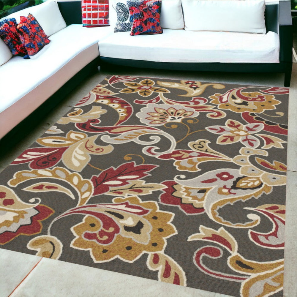 HomeRoots 5' Taupe Floral Area Rug - Timeless Charm for Indoor & Outdoor Spaces with Easy Care Durability 5' x 8' 352772