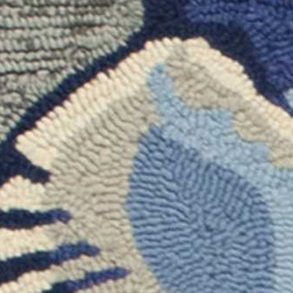 HomeRoots 8' Gray Abstract Area Rug - Stylish Indoor/Outdoor Design, Durable, Easy to Clean, Perfect for Any Space 5' x 8' 352775