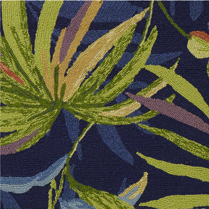 Homeroots 5' X 8' Blue Floral Handmade Indoor Outdoor Area Rug  Polypropylene 352784