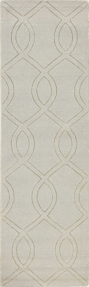 Homeroots 8' Ivory Wool Quatrefoil Hand Tufted Runner Rug  Wool 352812