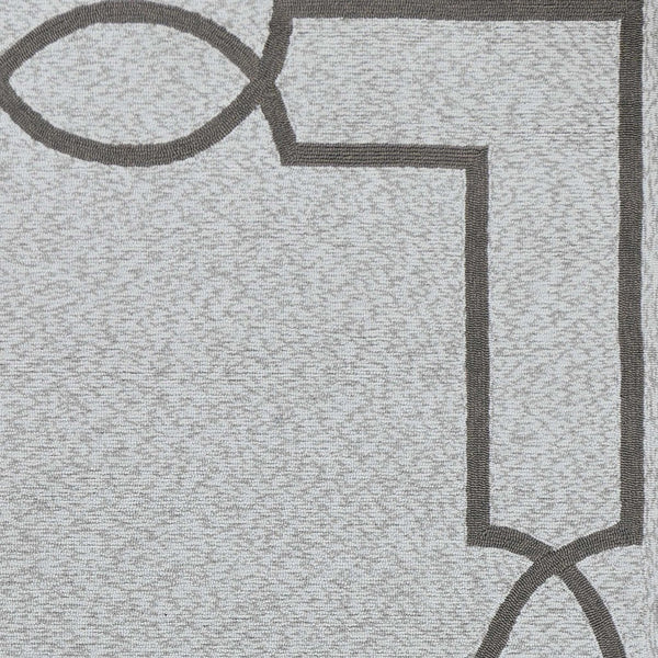 Homeroots 5' X 7' Ivory Indoor Outdoor Area Rug  Polypropylene 352827