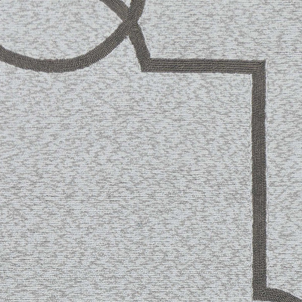 Homeroots 5' X 7' Ivory Indoor Outdoor Area Rug  Polypropylene 352827