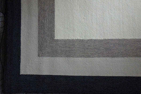 Homeroots 5' X 7' Ivory Charcoal And Taupe Geometric Hand Hooked Area Rug  Polypropylene 352828