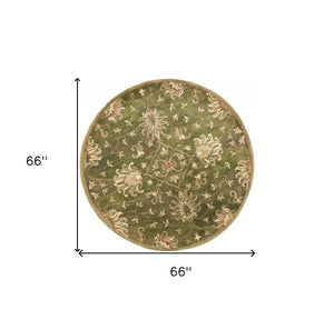 Homeroots 5' Round Emerald Green Floral Vine Wool Indoor Area Rug  Wool 352893