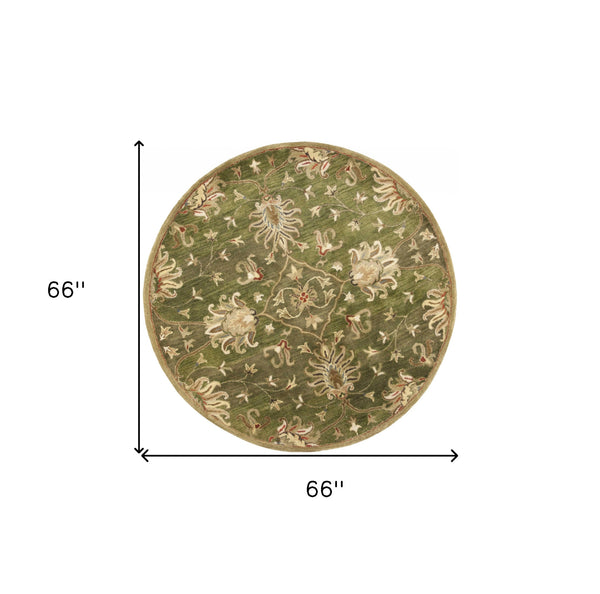 Homeroots 5' Round Emerald Green Floral Vine Wool Indoor Area Rug  Wool 352893