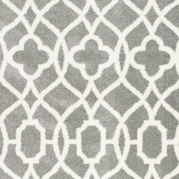 Homeroots 5' X 8' Grey Ivory Machine Woven Ogee Indoor Area Rug  Microfiber 353038