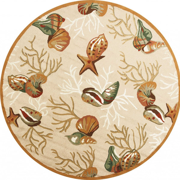 Homeroots 7' Round Beige Shells And Corals Indoor Area Rug  Polyester 353073
