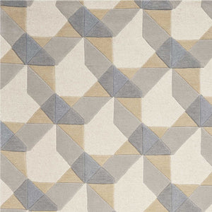 HomeRoots 3'' Ivory Gray and Cream Wool Geometric Area Rug - Soft, Modern Elegance for Any Space 5' X 8' 353102