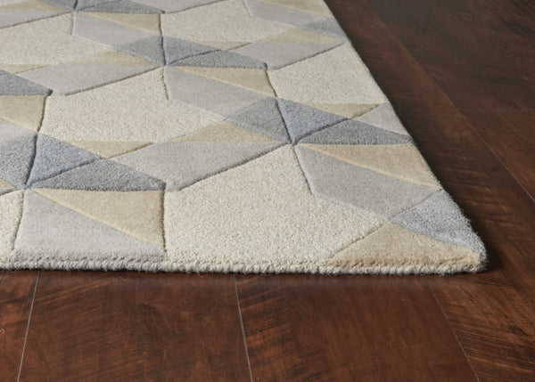 HomeRoots 3'' Ivory Gray and Cream Wool Geometric Area Rug - Soft, Modern Elegance for Any Space 5' X 8' 353102