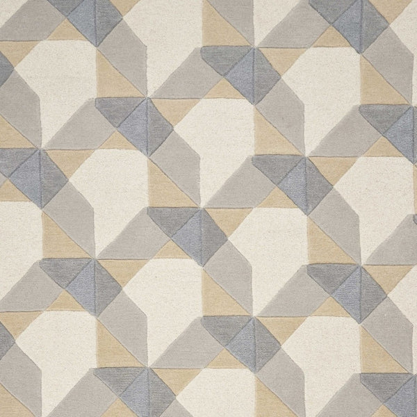 HomeRoots 3'' Ivory Gray and Cream Wool Geometric Area Rug - Soft, Modern Elegance for Any Space 5' X 8' 353102