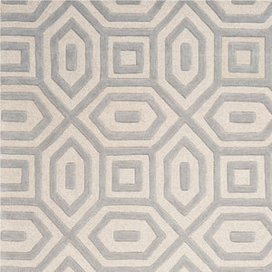 HomeRoots 8' Hand-Tufted Gray Wool Geometric Area Rug for Modern Elegance and Cozy Comfort in Your Home 5' X 8' 353103