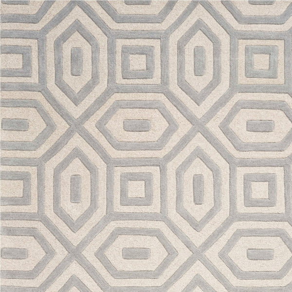 HomeRoots 8' Hand-Tufted Gray Wool Geometric Area Rug for Modern Elegance and Cozy Comfort in Your Home 5' X 8' 353103