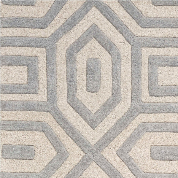 HomeRoots 8' Hand-Tufted Gray Wool Geometric Area Rug for Modern Elegance and Cozy Comfort in Your Home 5' X 8' 353103