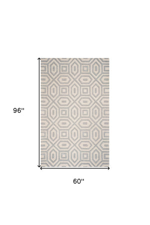 HomeRoots 8' Hand-Tufted Gray Wool Geometric Area Rug for Modern Elegance and Cozy Comfort in Your Home 5' X 8' 353103