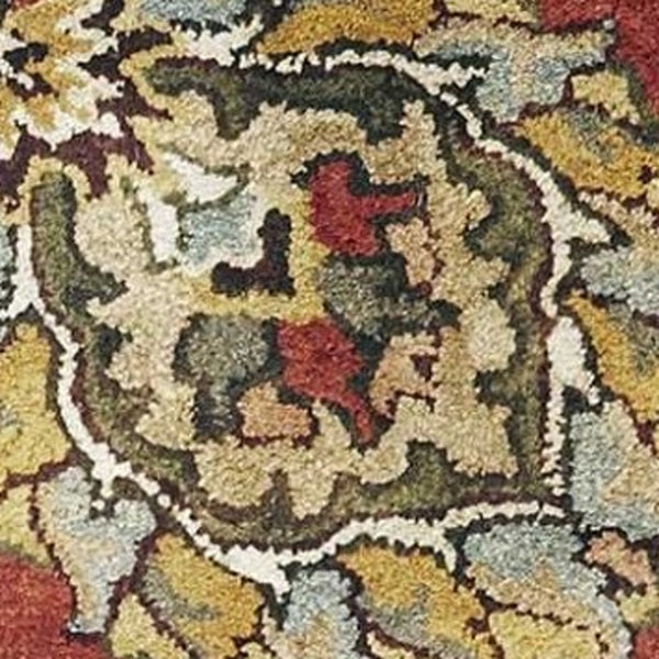 Homeroots 5' X 8' Red Hand Tufted Traditional Floral Indoor Area Rug  Wool 353134