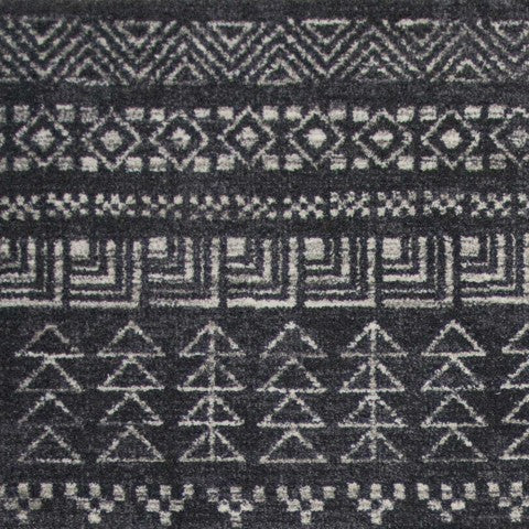 Homeroots 3' X 5' Gray Tribal Area Rug - Durable Polypropylene, Stylish Design For Walkways, Bedrooms & More! 3" X 5" Polypropylene 353521