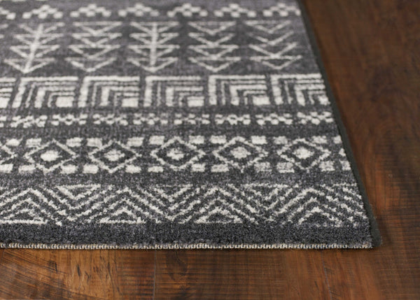 Homeroots 3' X 5' Gray Tribal Area Rug - Durable Polypropylene, Stylish Design For Walkways, Bedrooms & More! 3" X 5" Polypropylene 353521