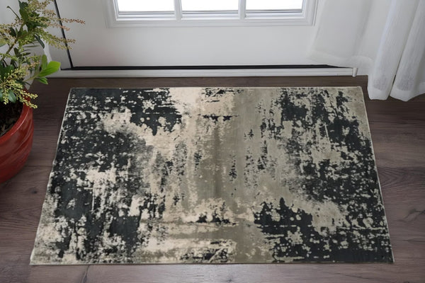HomeRoots 7' Black and Silver Abstract Area Rug – Modern Design for Stylish Comfort in High-Traffic Spaces 3' X 5' 353742