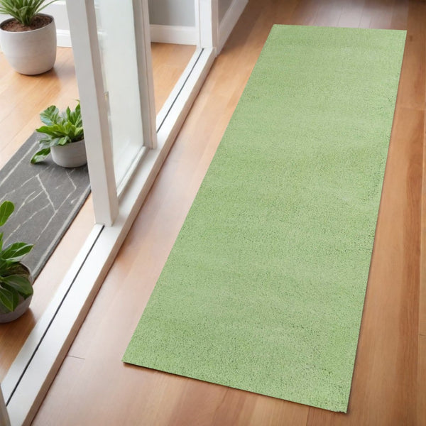 HomeRoots 8' Green Round Hand-Woven Area Rug - Artisan Crafted, Versatile Design for Living Spaces & Dining Rooms 7' Runner 353883