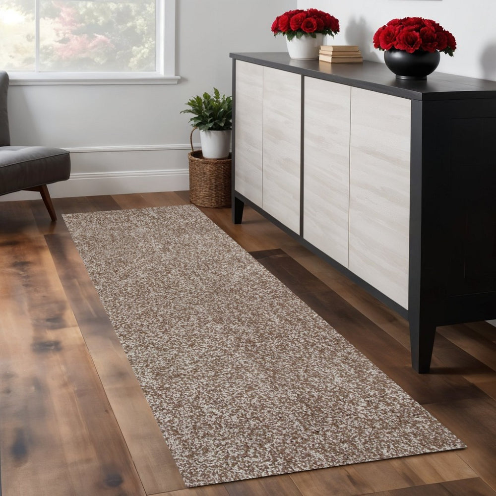 HomeRoots 8' Hand-Woven Beige and Brown Abstract Rug - Artisan Crafted, Cozy, Durable, Perfect for Modern Spaces 8' Runner 353885