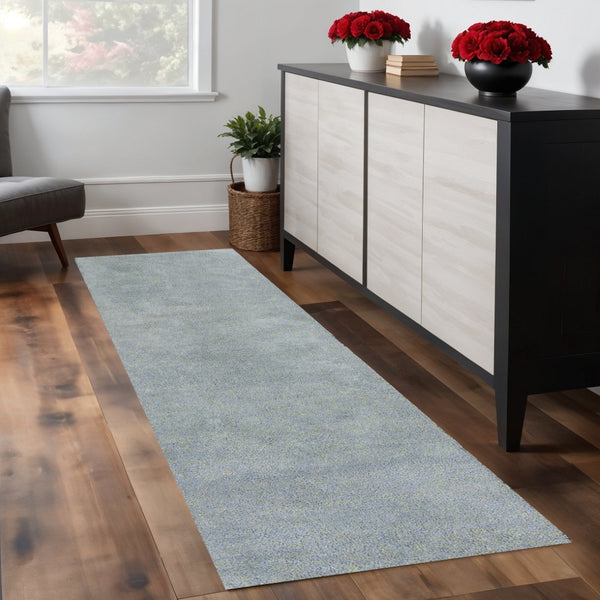 HomeRoots 8' Hand-Woven Blue Round Rug - Durable, Artisanal Design for Contemporary Spaces & Everyday Use 8' Runner 353886