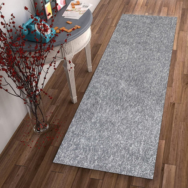 HomeRoots 8' Gray Round Hand-Woven Area Rug - Artisan Crafted, Soft Polyester for Comfort and Timeless Style 8' Runner 353889