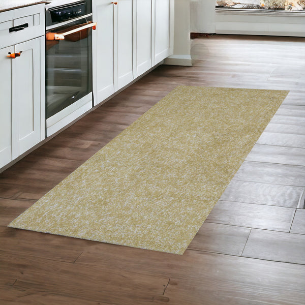 Homeroots 8' Yellow Heather Indoor Shag Runner Rug  Polyester 353890