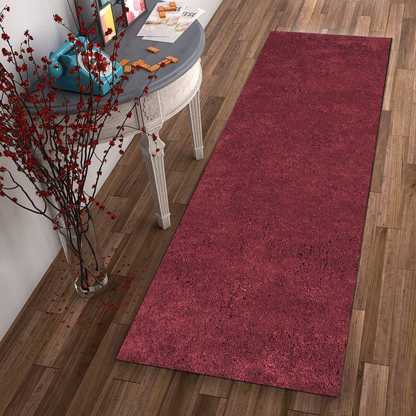 Homeroots 8' Red Plain Runner Rug  Polyester 353897