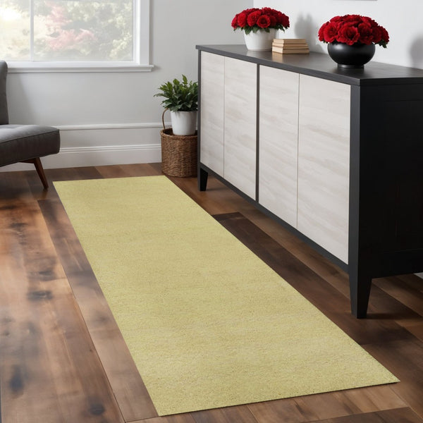 HomeRoots 8' Hand-Woven Canary Yellow Round Rug – Artisan Crafted, Durable, and Stylish for Any Space 8' Runner 353903